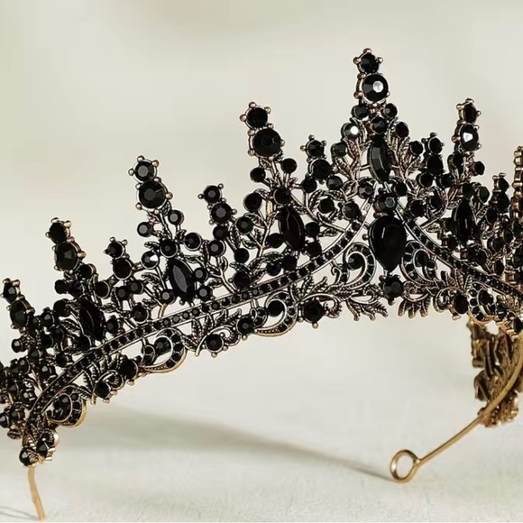 NIP Black Crown w/blk alloy rhinestones - Picture 3 of 5